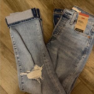 Levi's Women's Distressed Light Blue Straight Jeans